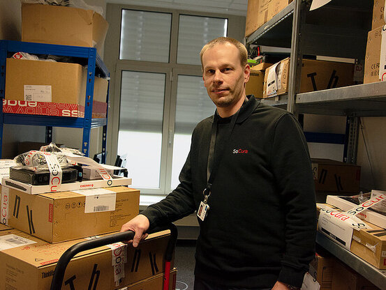 Carsten Kaden im Lager